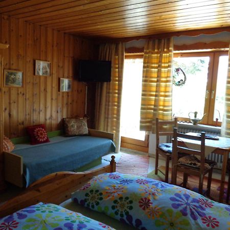 רייט אים וינקל Gaestehaus Eschenhof מראה חיצוני תמונה