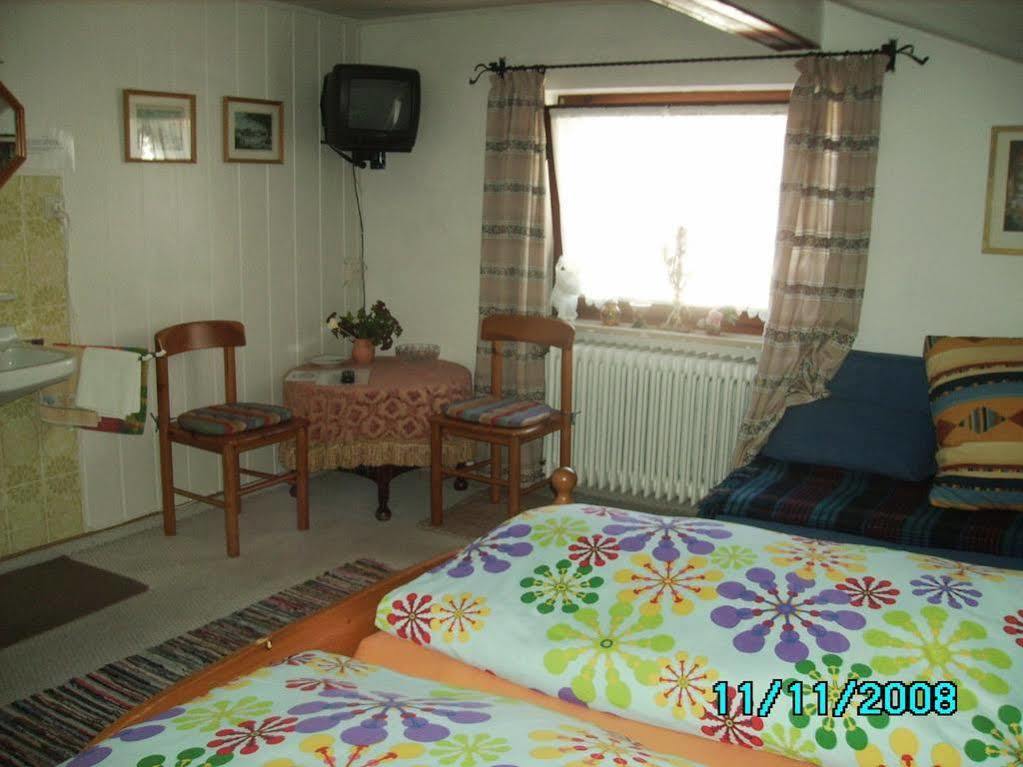 רייט אים וינקל Gaestehaus Eschenhof מראה חיצוני תמונה