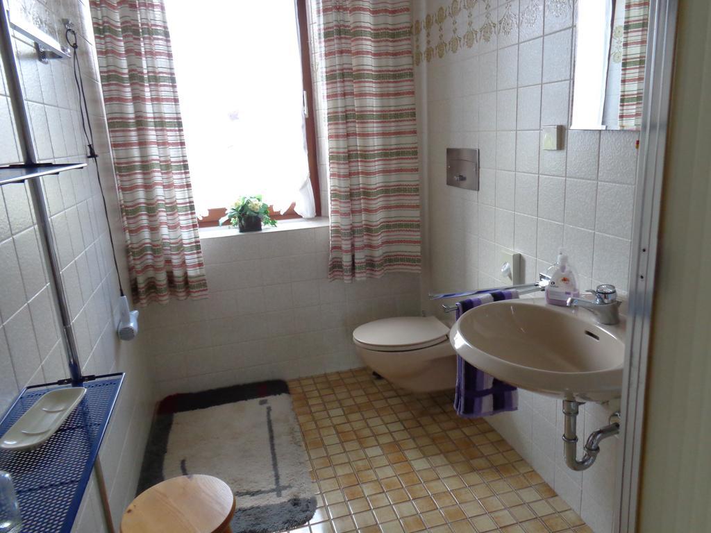 רייט אים וינקל Gaestehaus Eschenhof חדר תמונה